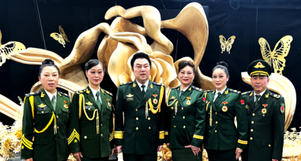 广西八一退役军人文工团：军艺之花在南宁首府绽放