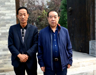 郝洁采访全国人大代表贾平凹