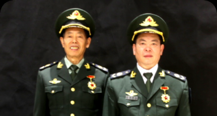 中国专家评审团主席唐国宣敬仰郭云疆领导并合影