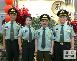 唐国宣 谢伟良   覃列  等出席八桂孔雀宴开业盛典活动