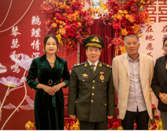唐国宣、唐培穗一行到才湾镇调研